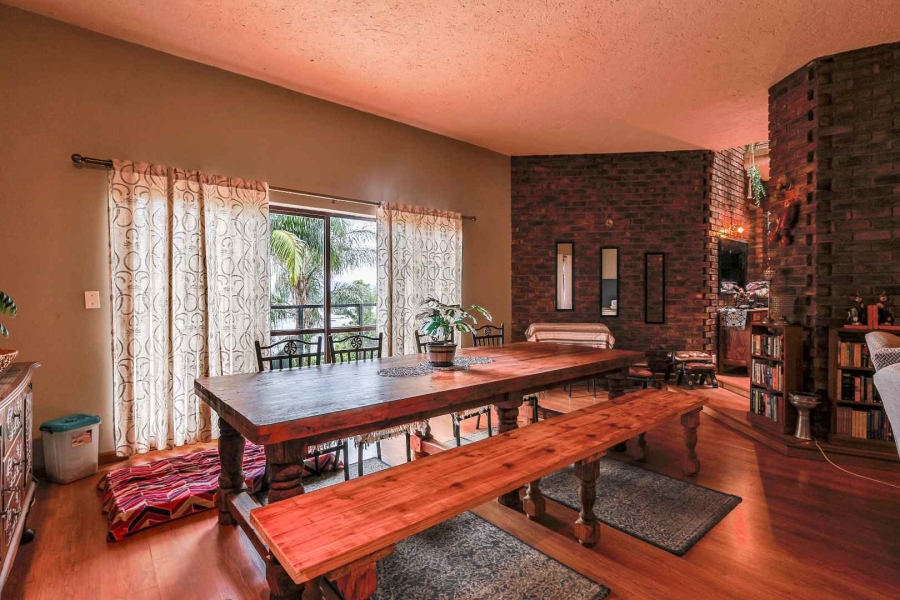 4 Bedroom Property for Sale in Hartbeespoort North West